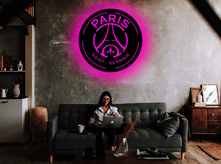 Paris Fan Club LED Wall Décor